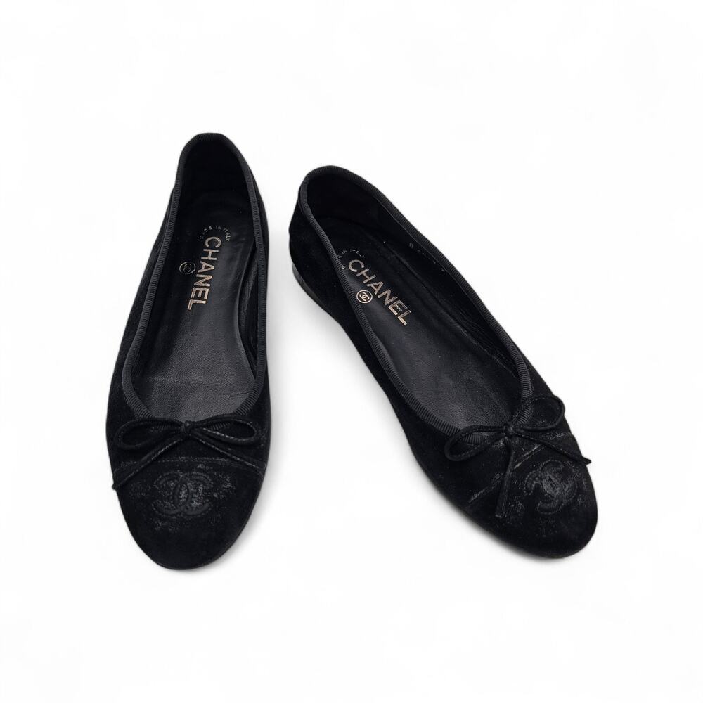 Chanel CC Cap Toe Ballet Ballerina Flat Slipper Black Suede Size 37.5 US 6.5 7